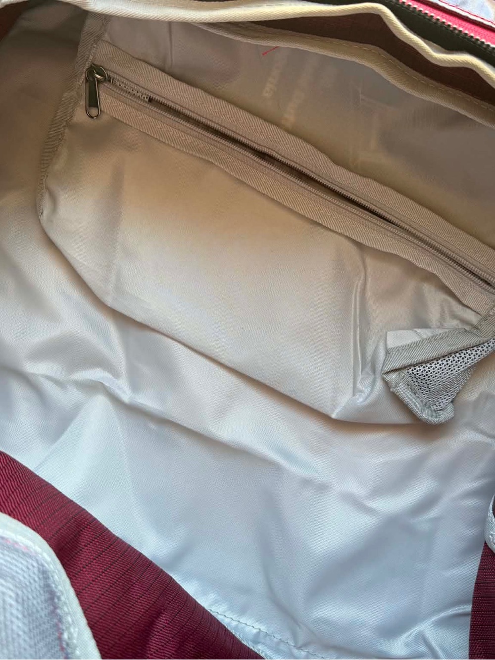 Patagonia 40L Red Duffel Bag Polyester Solid Zip Closure Backpack Older version - Picture 8 of 9